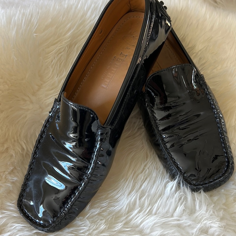 Incredible Tod’s Ferrari Edition Patent Leather Driving Loafer- exquisite!!
